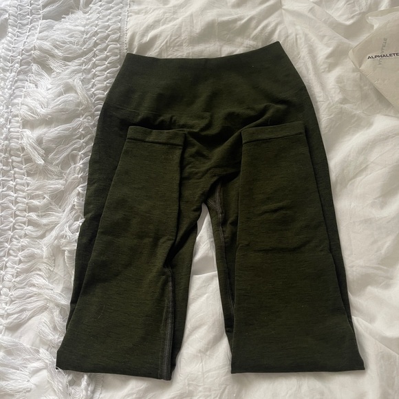 Alphalete amplify Evergreen new - Picture 2 of 4